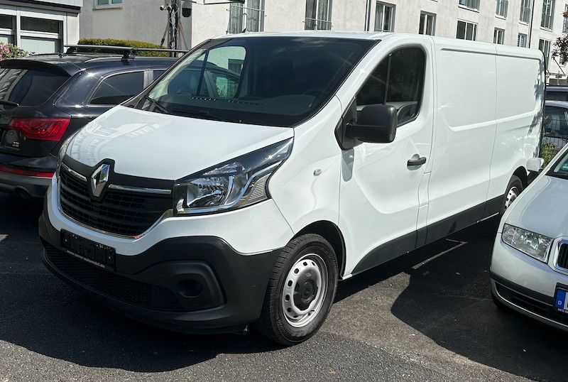 Renault Trafic 93.500 km 16.100 &euro; Köln 51174