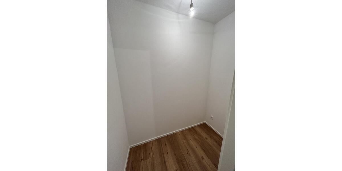 Erdgeschoßwohnung Rheinbach - 3 Zimmer, 93 m&sup2;, 1.233&euro; | Angebot:25563150