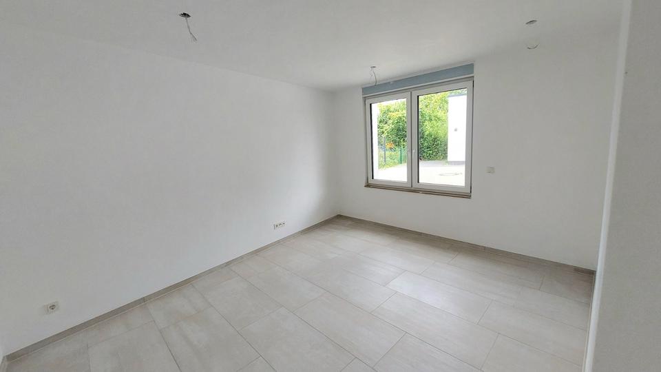 Erdgeschoßwohnung Köln Kalk - 3 Zimmer, 83 m&sup2;, 1.650&euro; | Angebot:24476955