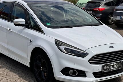 Ford S-Max 235.400 km 11.450 &euro; Bornheim 53332