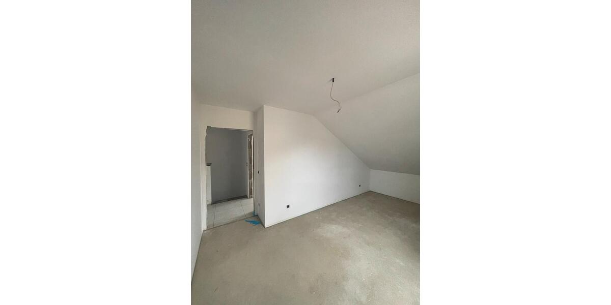 Doppelhaushälfte Euskirchen Dom-Esch - 5 Zimmer, 130 m&sup2;, 1.750&euro; | Angebot:26533425