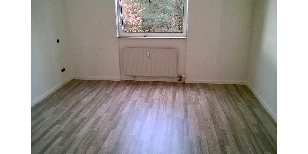 Etagenwohnung Köln Mülheim - 3 Zimmer, 95 m&sup2;, 1.795&euro; | Angebot:26665417