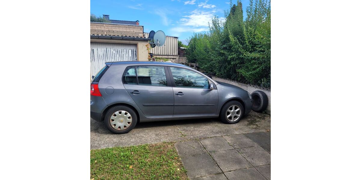 VW Golf 169.000 km 1.655 &euro; Niederkassel 53859