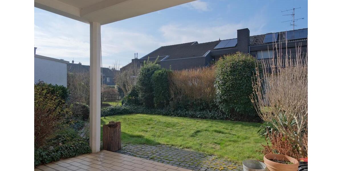 Reihenhaus Köln Kalk - 5.5 Zimmer, 165 m&sup2;, 590.000&euro; | Angebot:25982486