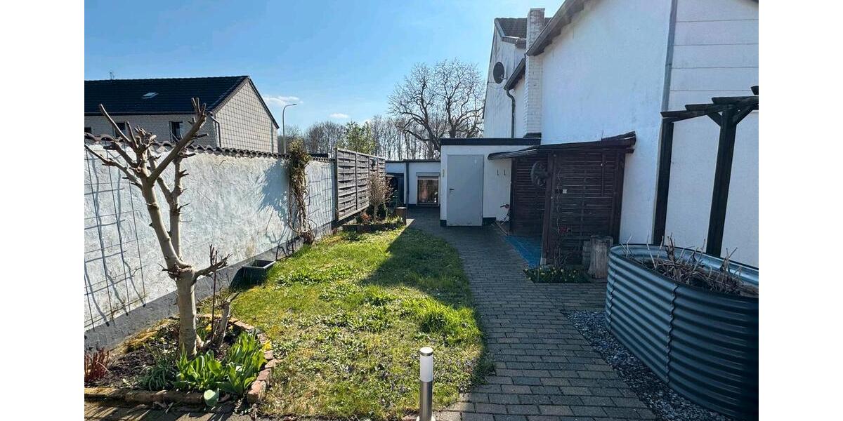 Einfamilienhaus Niederzier - 6 Zimmer, 178 m&sup2;, 300.000&euro; | Angebot:25854677