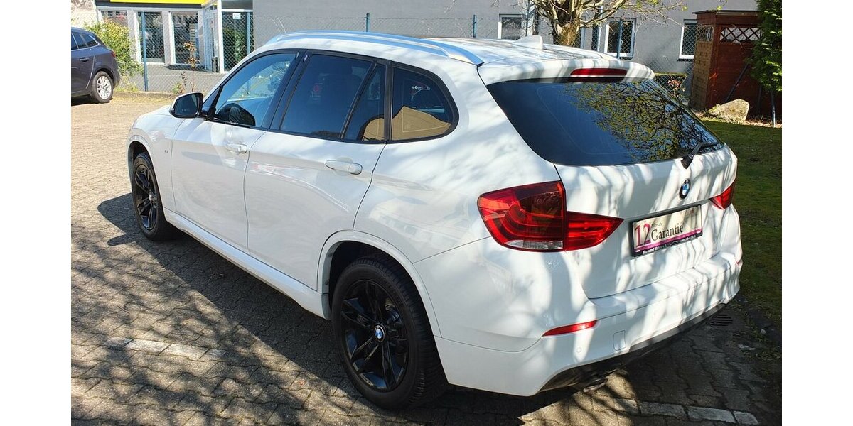 BMW X1 16 d sDrive LEDER XENON NAVI PANORAMA M-SPORTPA 133.459 km 12.804 &euro; Köln 50858