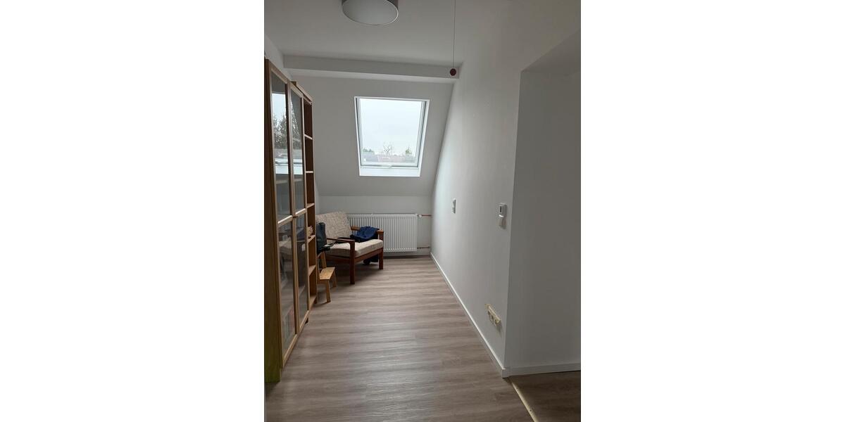 Doppelhaushälfte Leverkusen - 4 Zimmer, 135 m&sup2;, 2.350&euro; | Angebot:26051084