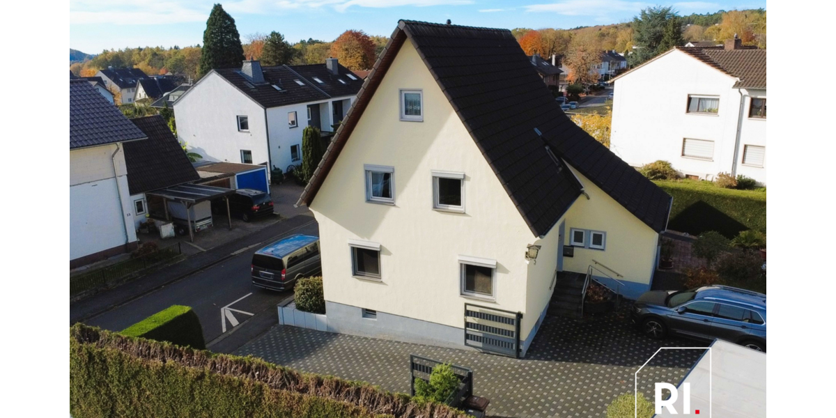 Einfamilienhaus Siegburg - 8 Zimmer, 134 m&sup2;, 495.000&euro; | Angebot:23606948
