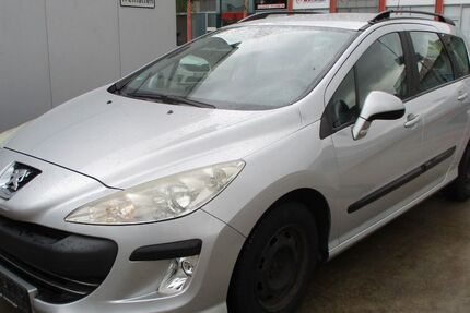 Peugeot 308 304.716 km 1.570 &euro; Köln 51105