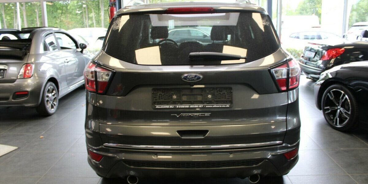 Ford Kuga 1.5 4x4 Aut. Vignale - AHK - 100.182 km 15.980 &euro; Euskirchen 53881