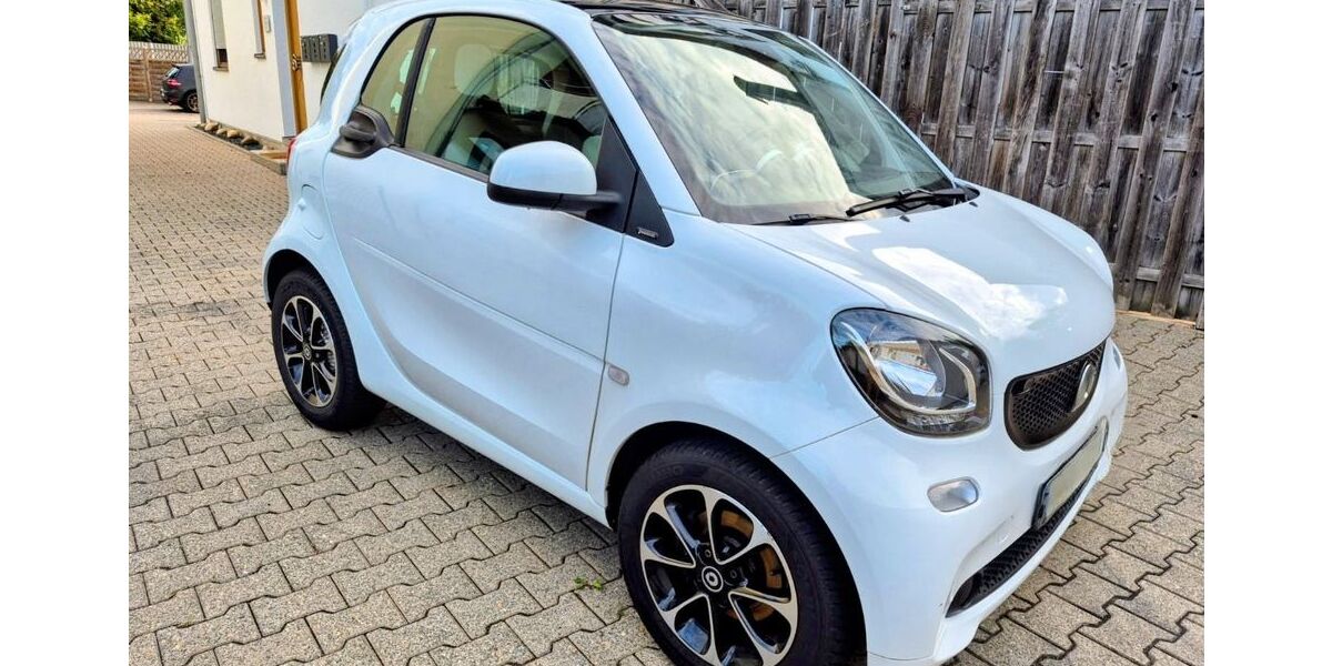 Smart ForTwo 86.000 km 7.849 &euro; Köln 50769