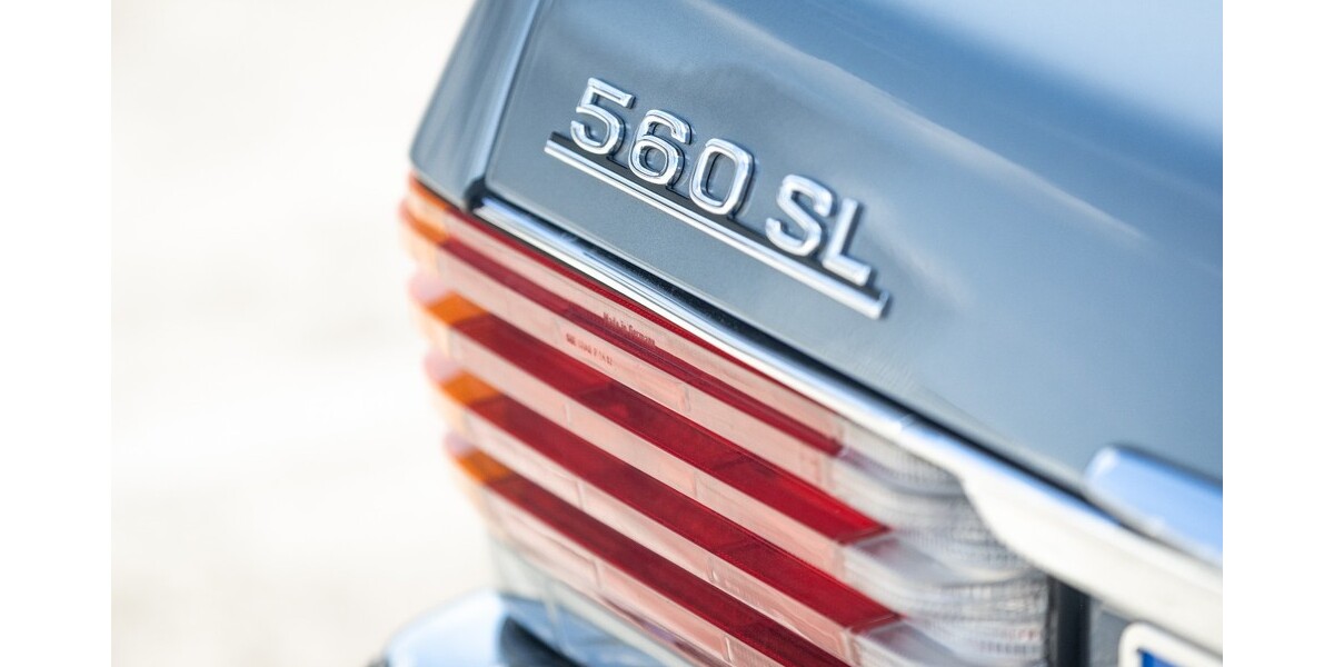 Mercedes-Benz SL 560 116.000 km 42.000 &euro; Köln 50667