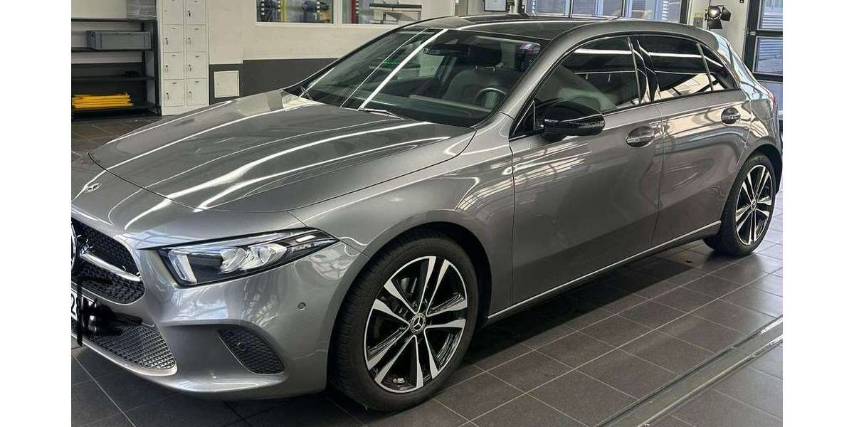 Mercedes-Benz 180 65.000 km 23.000 &euro; Köln, Stadt 50823