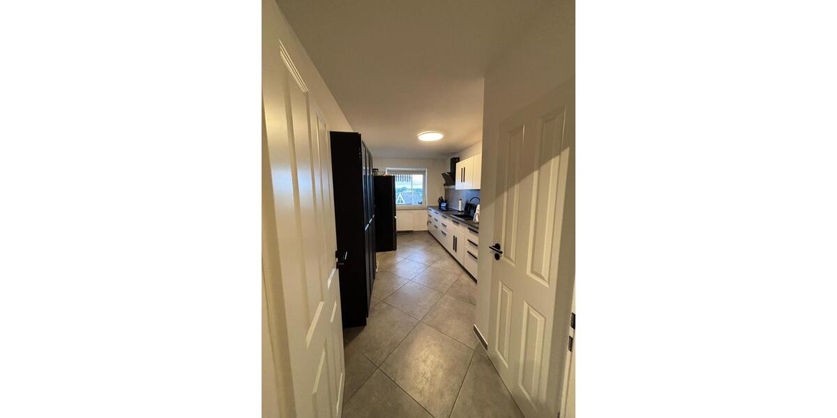 Etagenwohnung Bergheim - 2 Zimmer, 66 m&sup2;, 1.280&euro; | Angebot:25968661