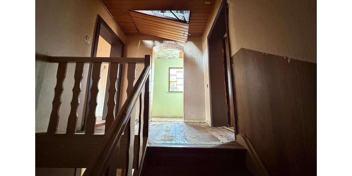 Reihenhaus Swisttal - 5 Zimmer, 140 m&sup2;, 185.000&euro; | Angebot:27285292