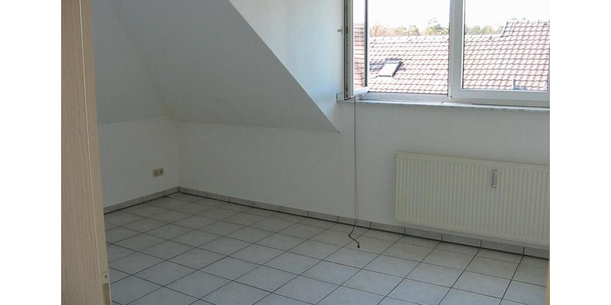 Dachgeschoßwohnung Köln Porz - 2 Zimmer, 67 m&sup2;, 270.000&euro; | Angebot:26336478
