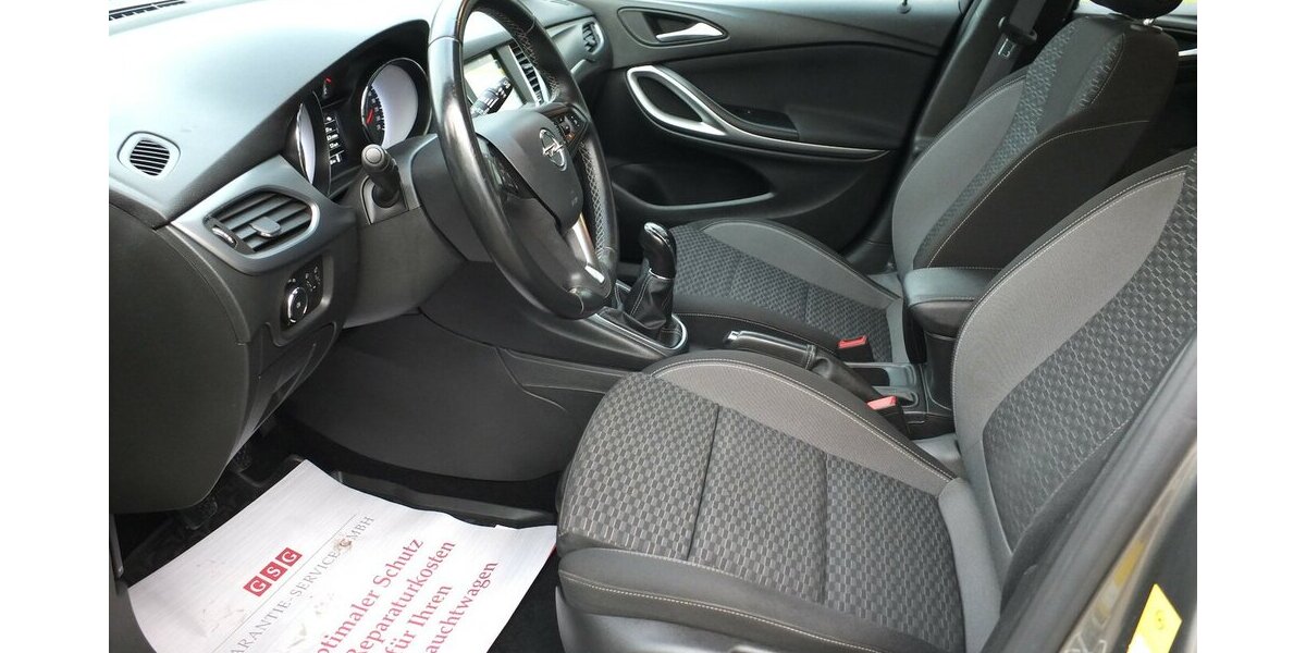 Opel Astra SPORTS TOURER NAVI 1.HD BLUETOOTH ALLWETTERR 125.000 km 9.908 &euro; Köln 50858