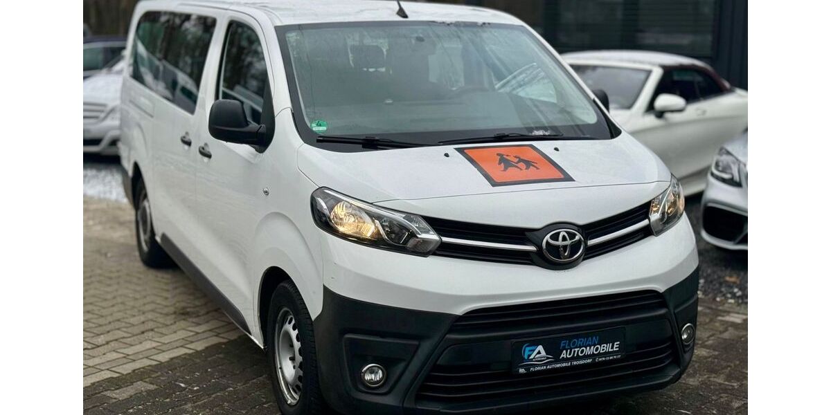 Toyota Proace (Verso) 239.000 km 12.999 &euro; Troisdorf 53842