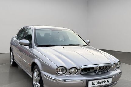 Jaguar X-Type 124.161 km 4.500 &euro; Köln 50674