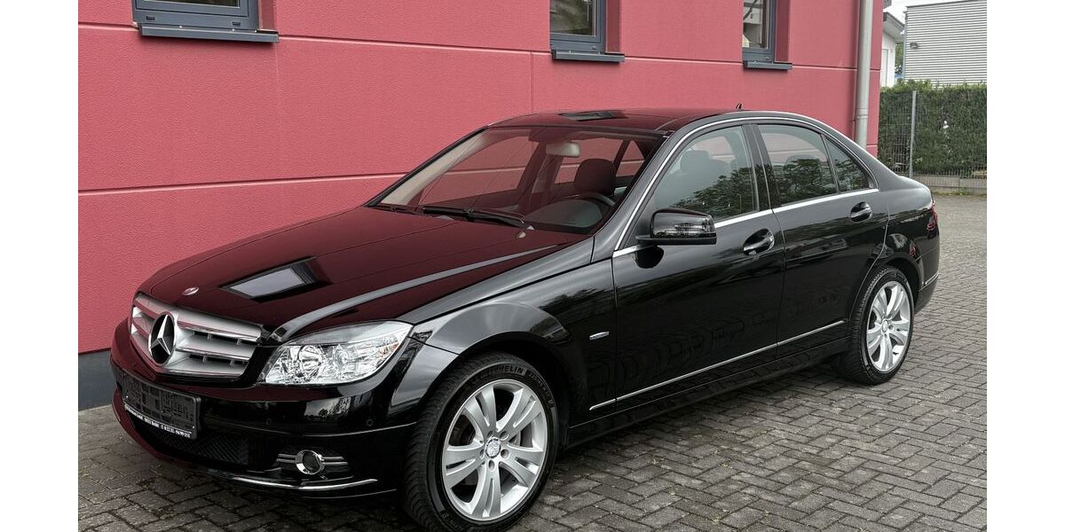Mercedes-Benz C 180 154.629 km 8.800 &euro; Brühl 50321