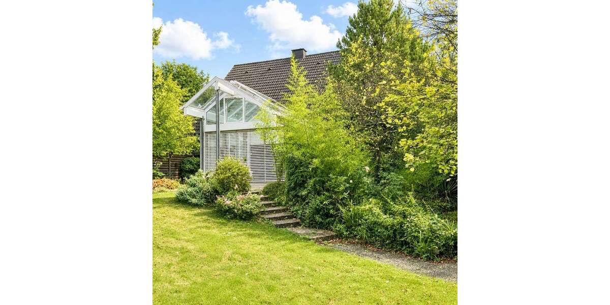 Einfamilienhaus Siegburg - 4 Zimmer, 174 m&sup2;, 2.340&euro; | Angebot:27321221