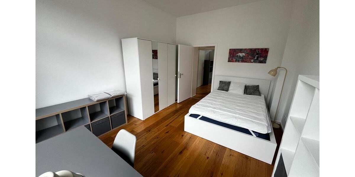 Etagenwohnung Köln Ehrenfeld - 1 Zimmer, 14 m&sup2;, 605&euro; | Angebot:26680357