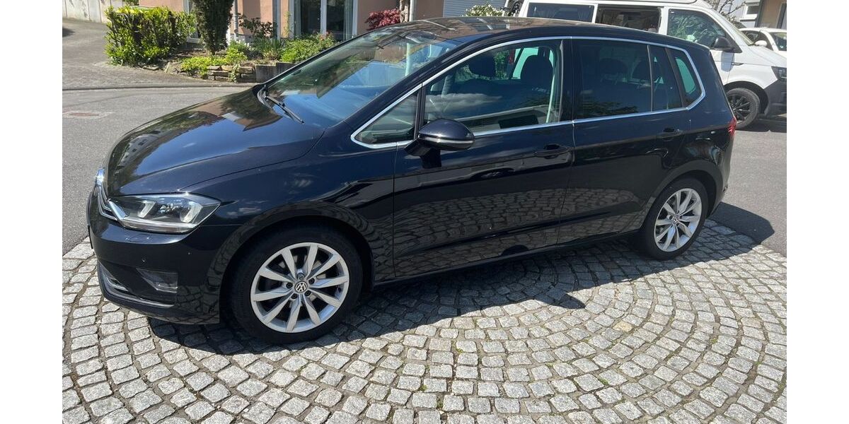 VW Golf Sportsvan 145.000 km 10.500 &euro; Köln 50996