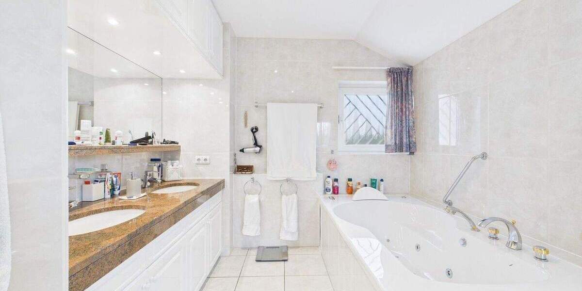 Einfamilienhaus Erftstadt Bliesheim - 5 Zimmer, 173 m&sup2;, 521.000&euro; | Angebot:25681331