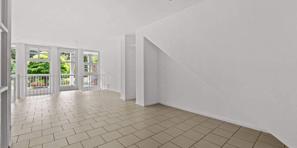 Etagenwohnung Bonn Beuel - 3 Zimmer, 100 m&sup2;, 449.000&euro; | Angebot:25675085