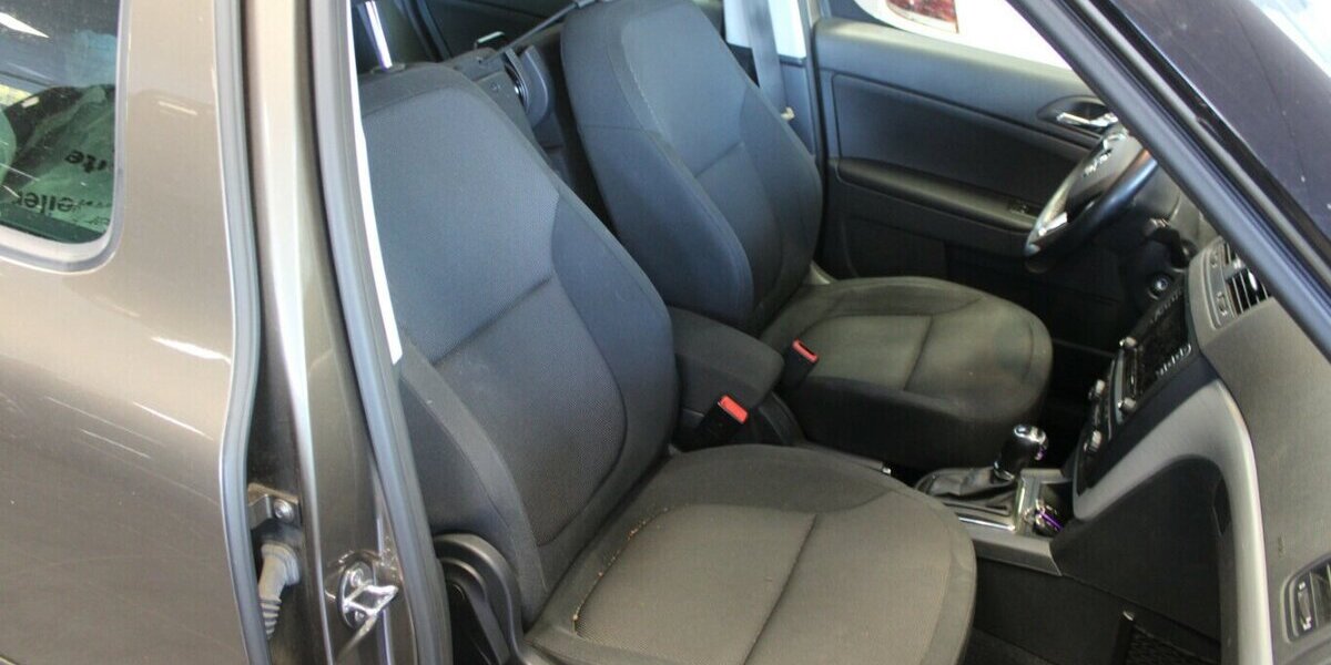 Skoda Yeti Outdoor 1.4 TSI DSG Ambition 116.847 km 12.980 &euro; Euskirchen 53881