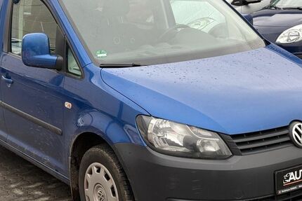 VW Caddy 257.933 km 4.999 &euro; Troisdorf 53842