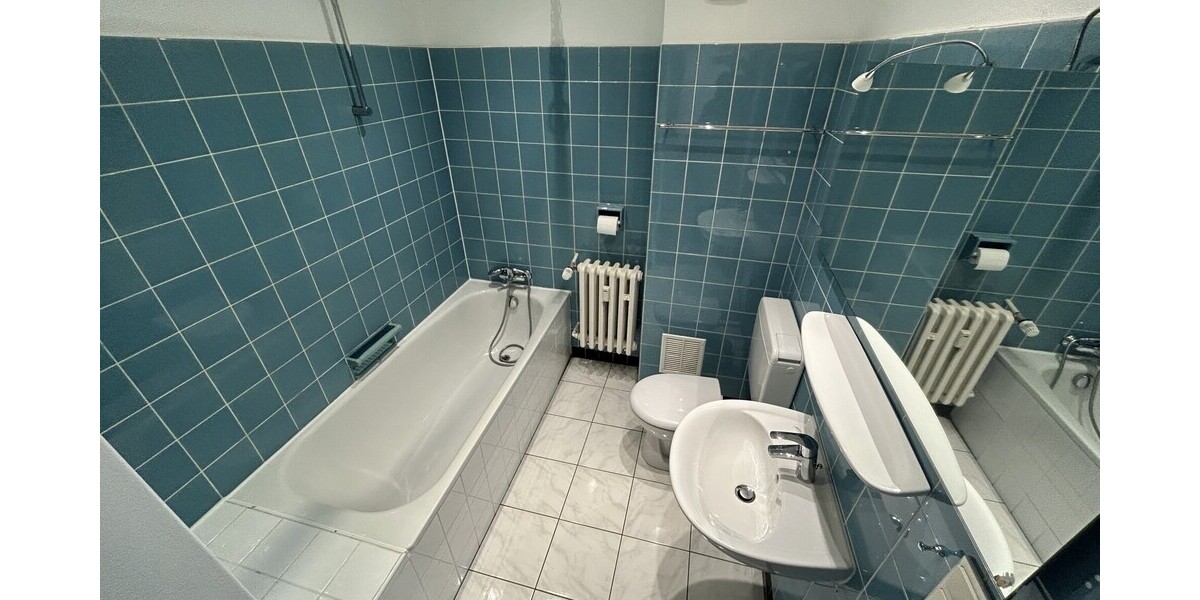 Neuer Preis ! Im April können Sie einziehen. PROVISIONSFREI für Käufer. - Doppelhaushälfte Bonn Kessenich | Angebot:23760863