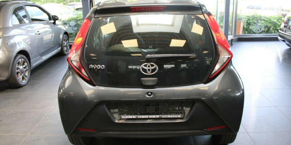 Toyota Aygo 1.0 5-Türig - Klima - 115.062 km 6.980 &euro; Euskirchen 53881
