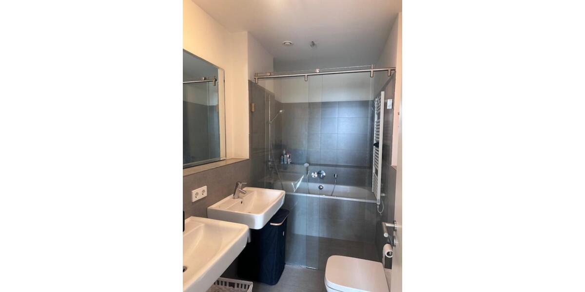 Etagenwohnung Köln Mülheim - 2 Zimmer, 64 m&sup2;, 1.350&euro; | Angebot:25872724