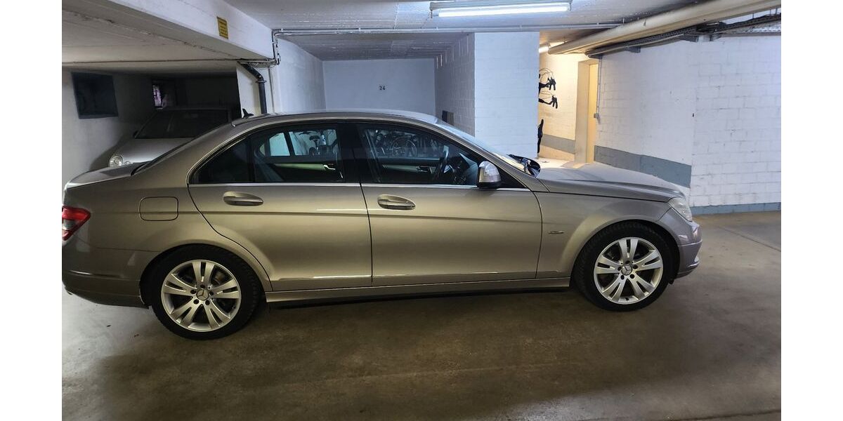 Mercedes-Benz C 230 162.745 km 5.500 &euro; Frechen 50226