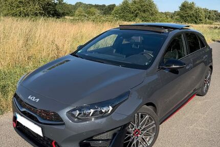 Kia ceed / Ceed 22.500 km 27.400 &euro; Bornheim 53332
