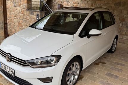 VW Golf Sportsvan 106.000 km 10.950 &euro; Köln 50968