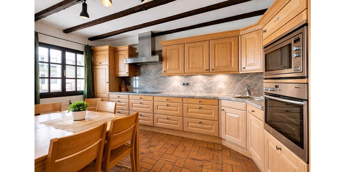 Einfamilienhaus Euskirchen - 18 Zimmer, 350 m&sup2;, 449.000&euro; | Angebot:26066036