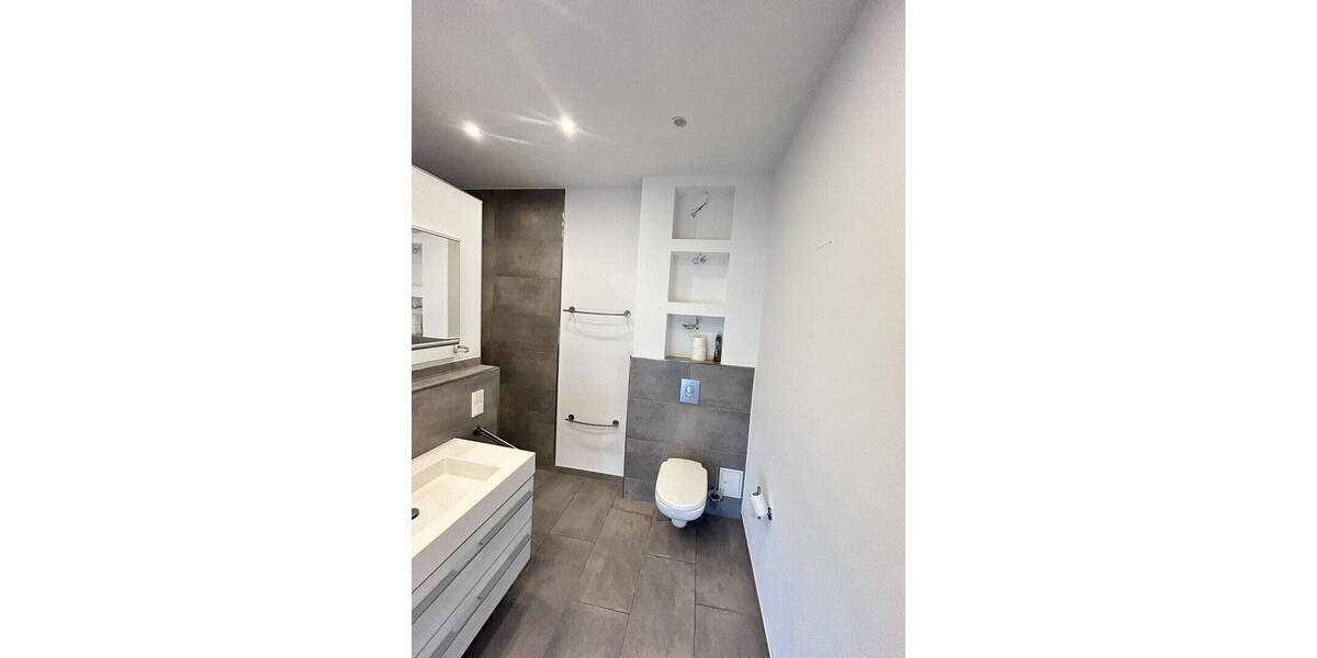 Etagenwohnung Troisdorf Müllekoven - 5 Zimmer, 226 m&sup2;, 890.000&euro; | Angebot:26117835