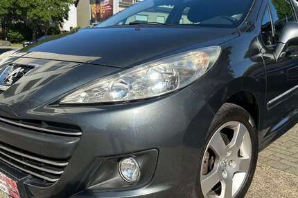 Peugeot 207 109.200 km 5.199 &euro; Düren 52353