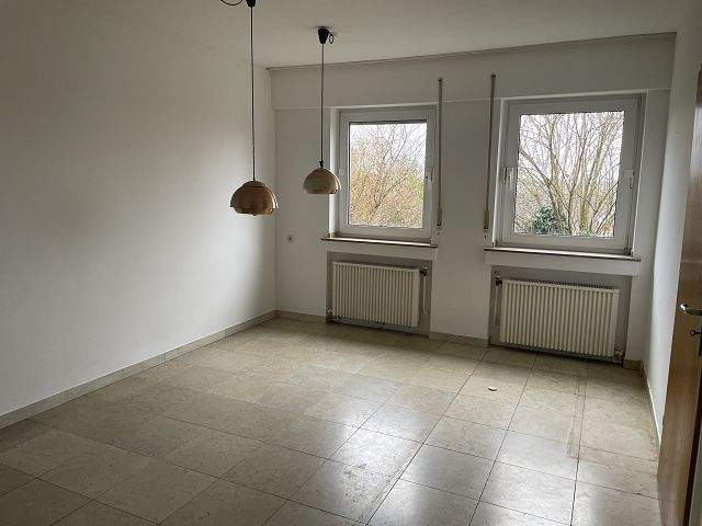 Einfamilienhaus Erftstadt Bliesheim - 7 Zimmer, 185 m&sup2;, 660.000&euro; | Angebot:25705640