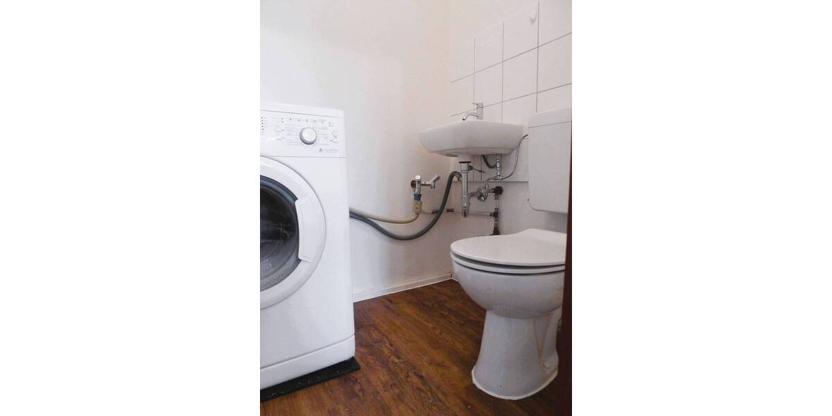 Etagenwohnung Köln Bocklemünd/Mengenich - 3 Zimmer, 96 m&sup2;, 1.445&euro; | Angebot:26036906