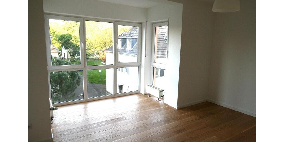 Etagenwohnung Leverkusen - 2 Zimmer, 71 m&sup2;, 1.000&euro; | Angebot:26633962