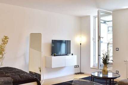 Zimmer Köln - 1 Zimmer, 1.350&euro; | Angebot:26865140