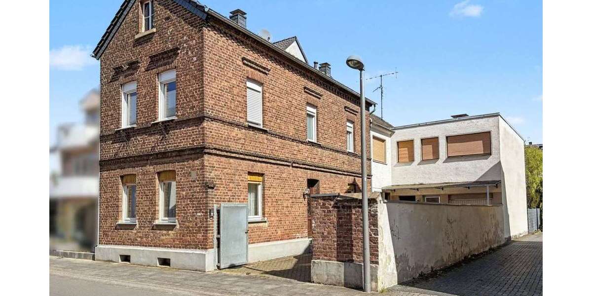 Etagenwohnung Troisdorf Altenrath - 6 Zimmer, 160 m&sup2;, 299.000&euro; | Angebot:26373403