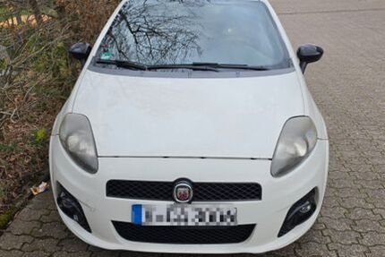 Abarth Grande Punto 224.000 km 10.000 &euro; Köln 51103
