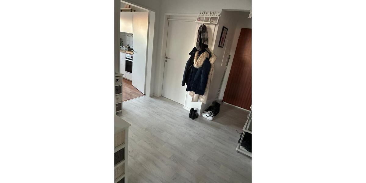 Etagenwohnung Wesseling - 3 Zimmer, 82 m&sup2;, 984&euro; | Angebot:25484248