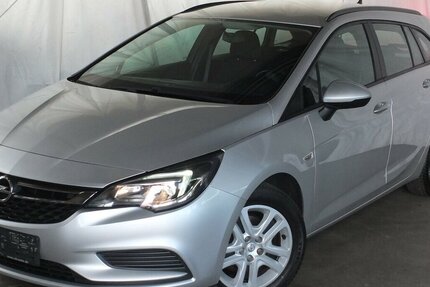Opel Astra EDITION NAVI KLIMA TEMPOMAT BLUETOOTH 99.125 km 8.908 &euro; Köln 50858