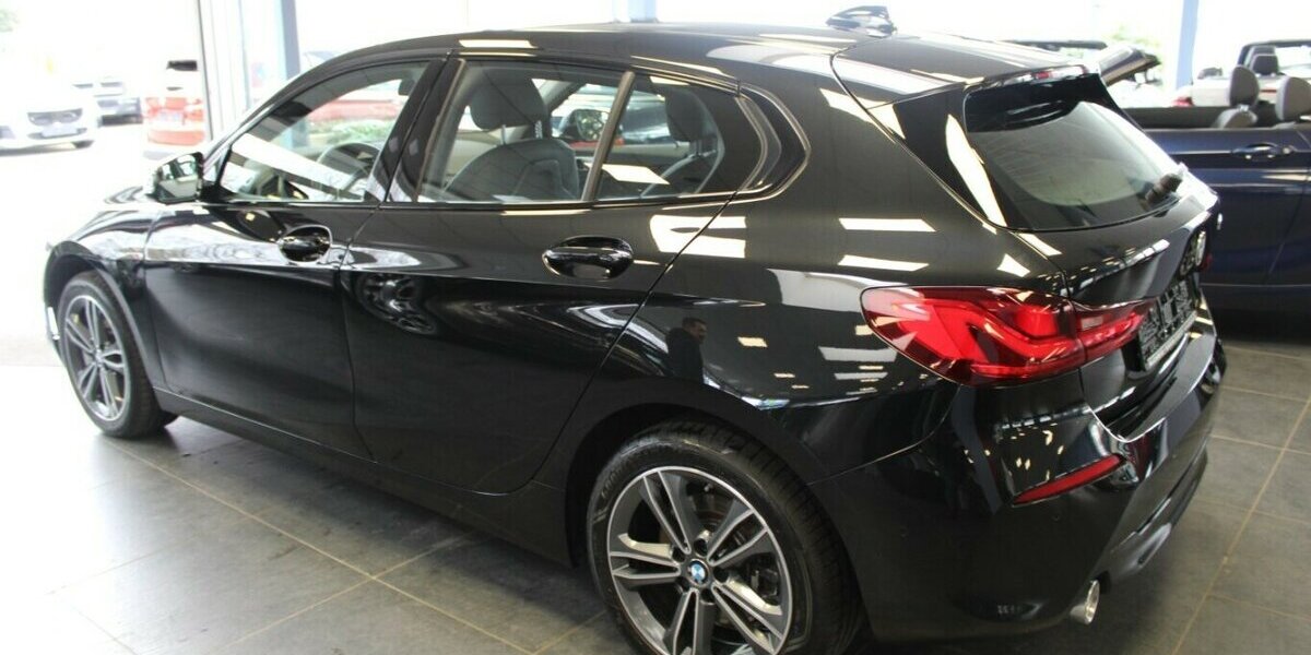 BMW 120i Aut. Sport Line 25.020 km 24.980 &euro; Euskirchen 53881