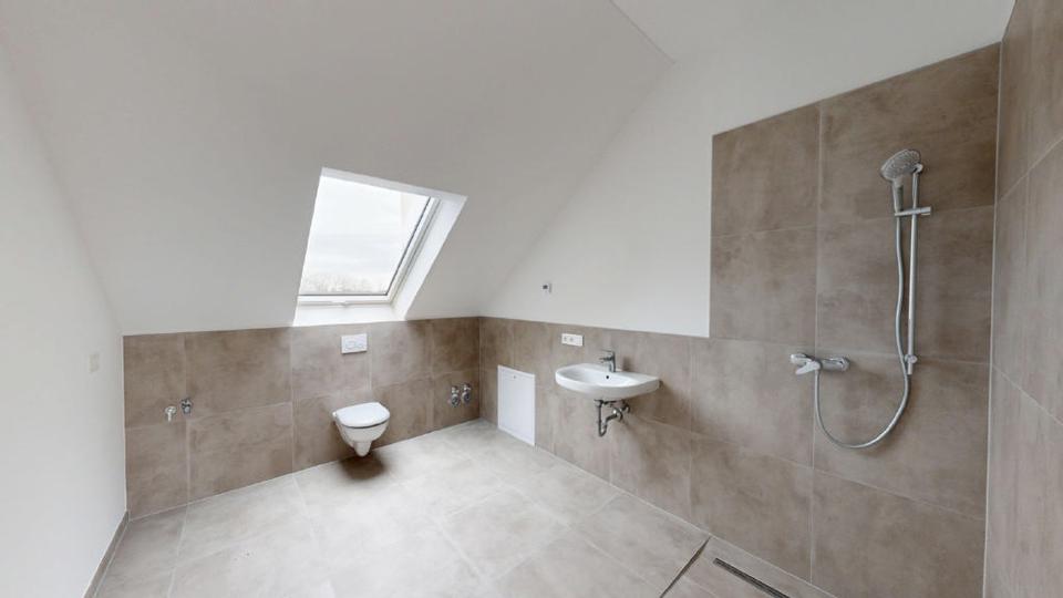 Etagenwohnung Euskirchen Dom-Esch - 2 Zimmer, 89 m&sup2;, 1.250&euro; | Angebot:24429814